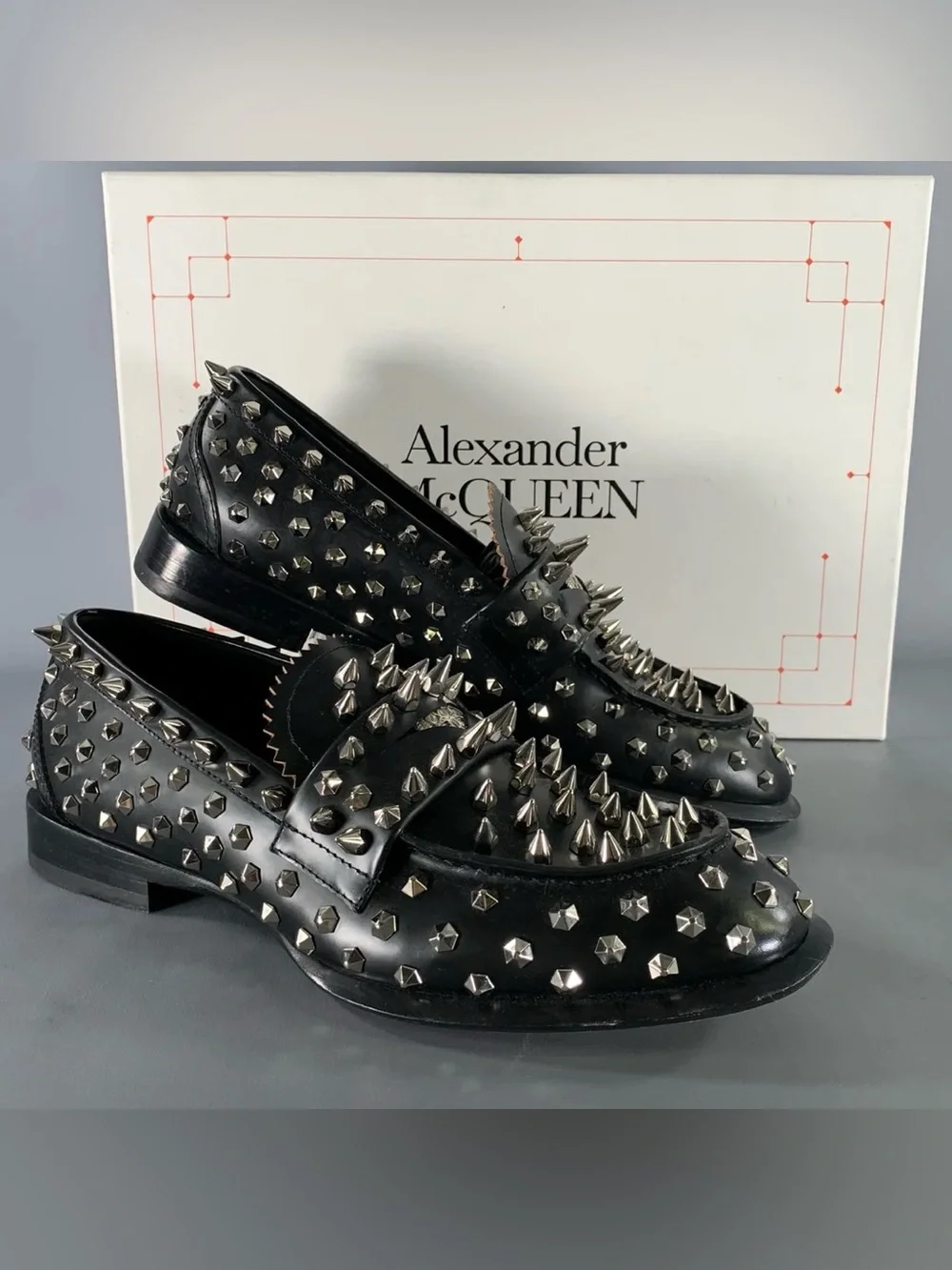 Alexander McQueen Black Leather Spike-Embellished Loafers EU41 (US8) - Picture 2 of 15